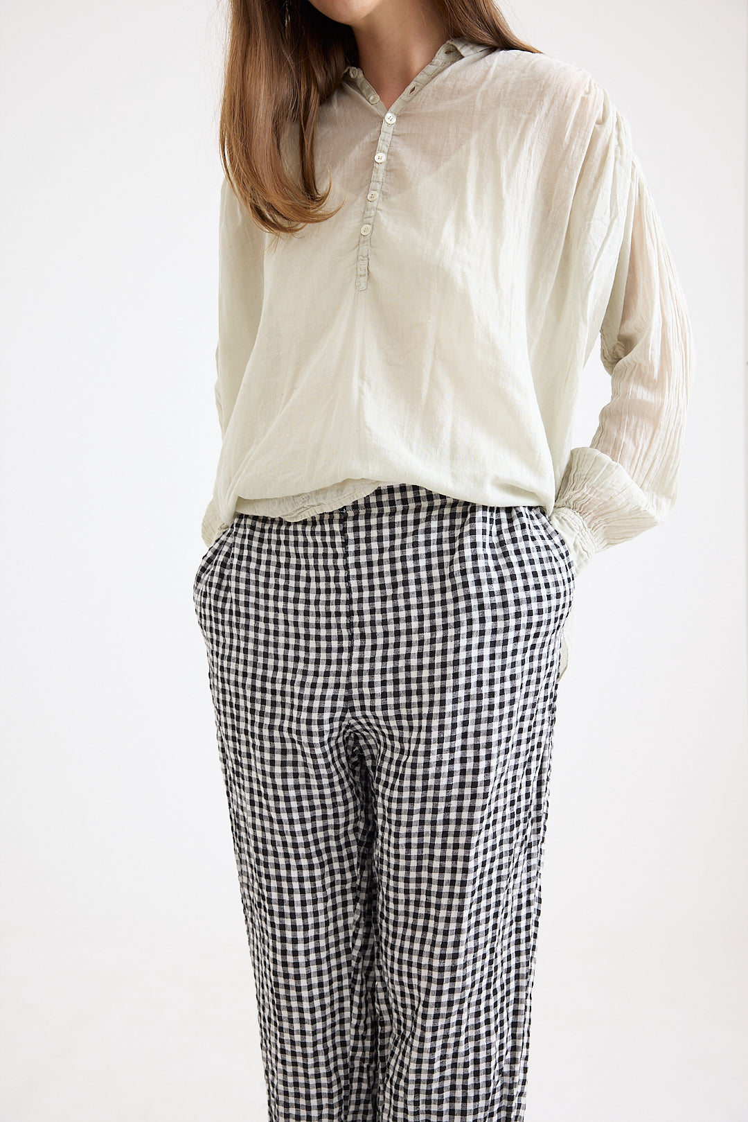 Lexi Capri Pant in Black & White Gingham Linen